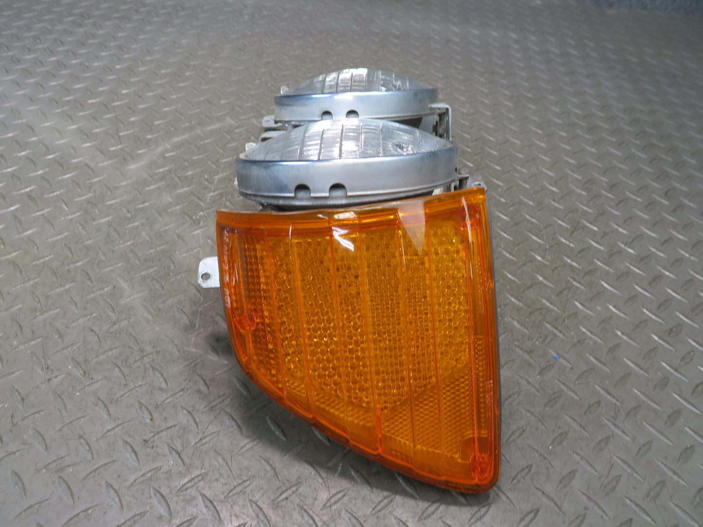 86-89 Mercedes R107 560SL Front Left Halogen Headlight Lamp OEM