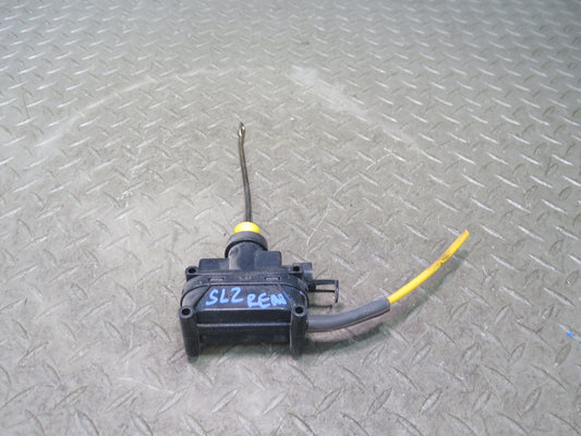 86-89 Mercedes R107 560SL Rear Trunk Lid Lock Release Vacuum Actuator OEM