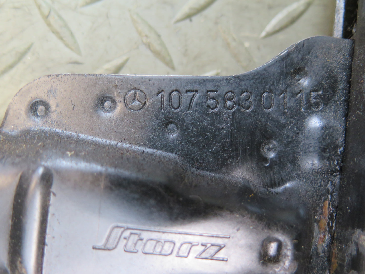 73-89 Mercedes R107 Sl-class Emergency Spare Tire Lift Jack 1075830115 OEM