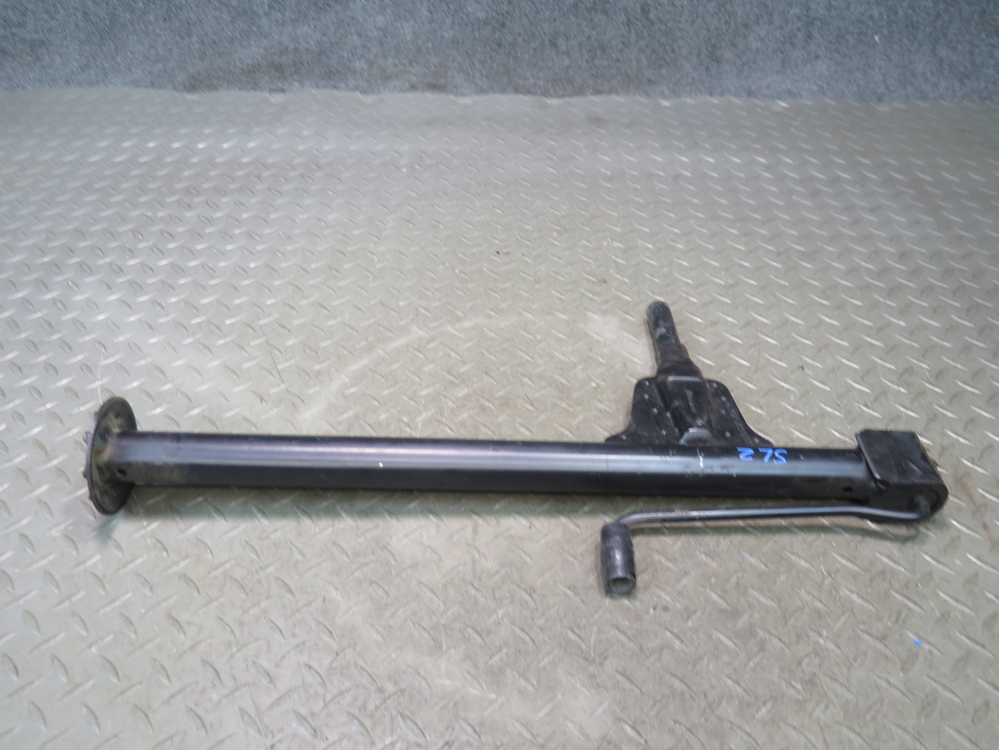 73-89 Mercedes R107 Sl-class Emergency Spare Tire Lift Jack 1075830115 OEM