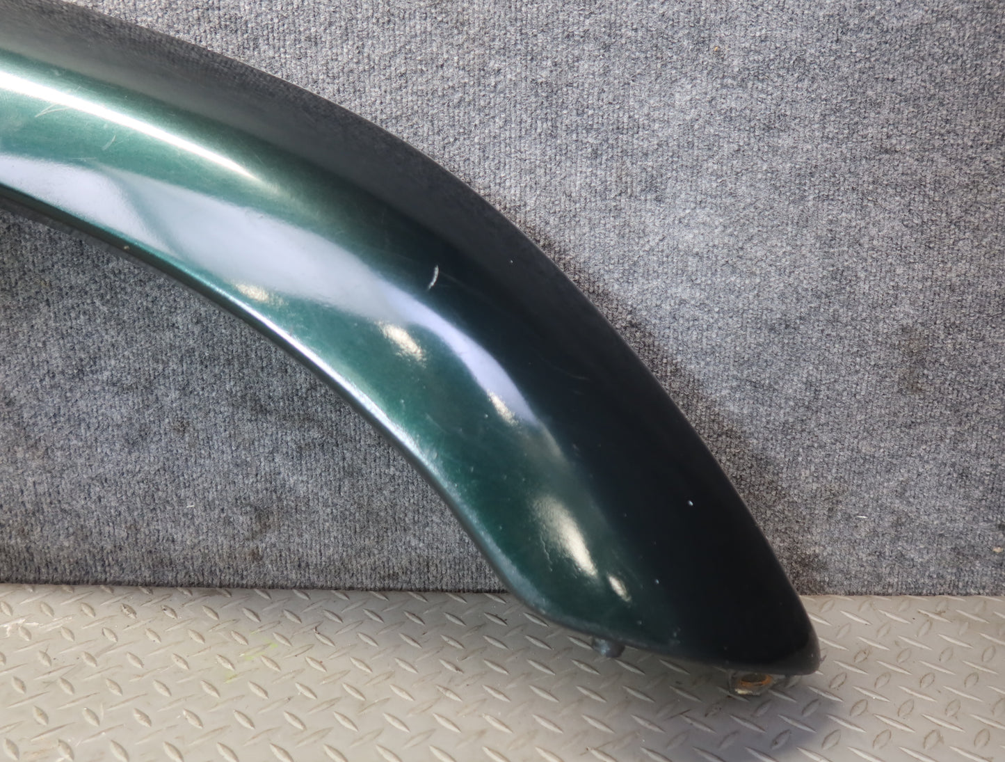 96-97 Lexus FZJ80L LX450 Front Right Fender Wheel Arch Molding Panel Defected