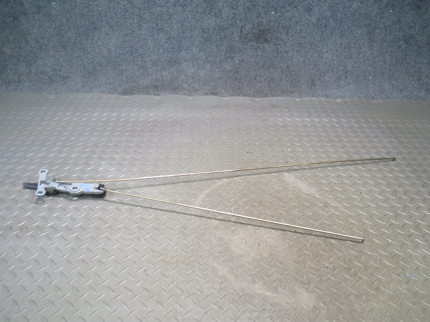 86-89 Mercedes R107 560SL Right Passenger Door Interior Inner Handle w Rod OEM