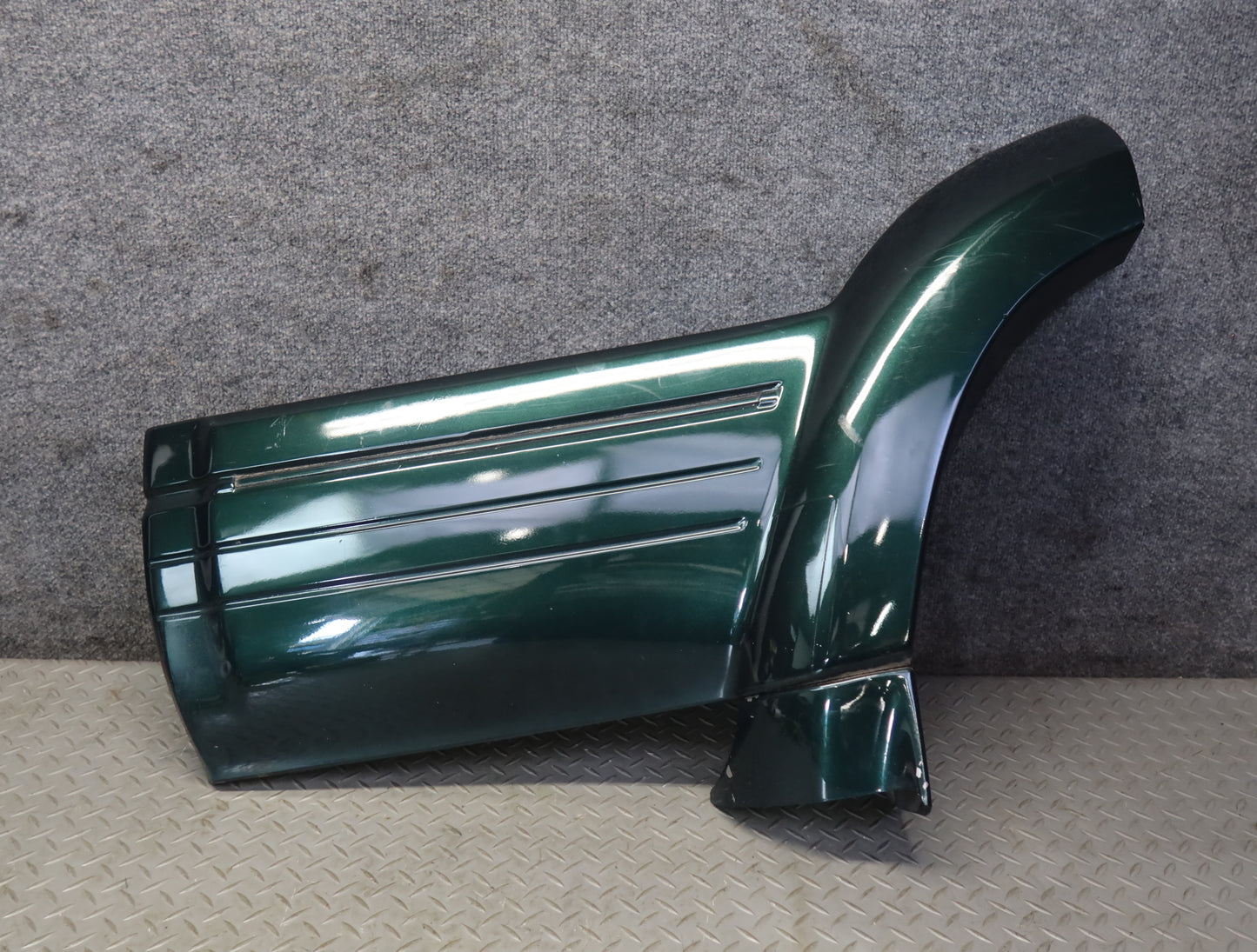 96-97 Lexus FZJ80L LX450 Rear Left Door Wheel Arch Molding Trim Panel Green