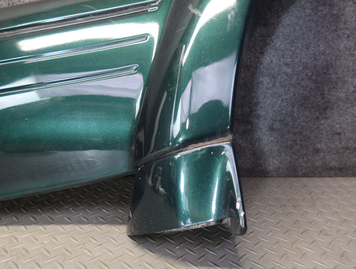 96-97 Lexus FZJ80L LX450 Rear Left Door Wheel Arch Molding Trim Panel Green