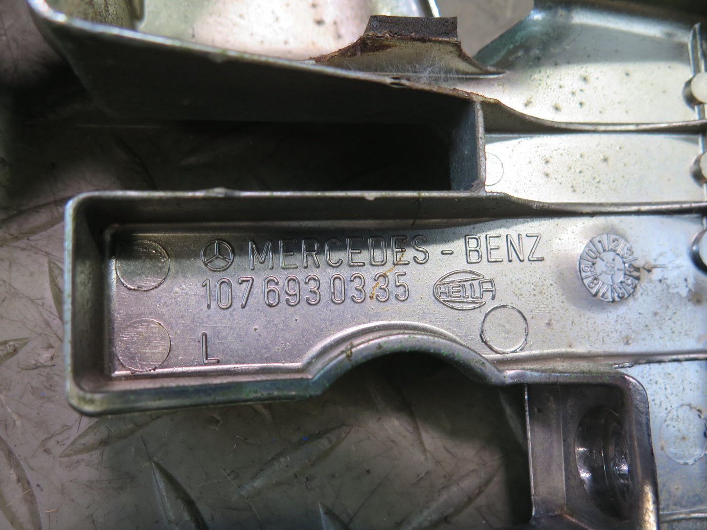 73-89 Mercedes R107 Convertible B Pillar TOP Hinge Latch Chrome Cover Set OEM