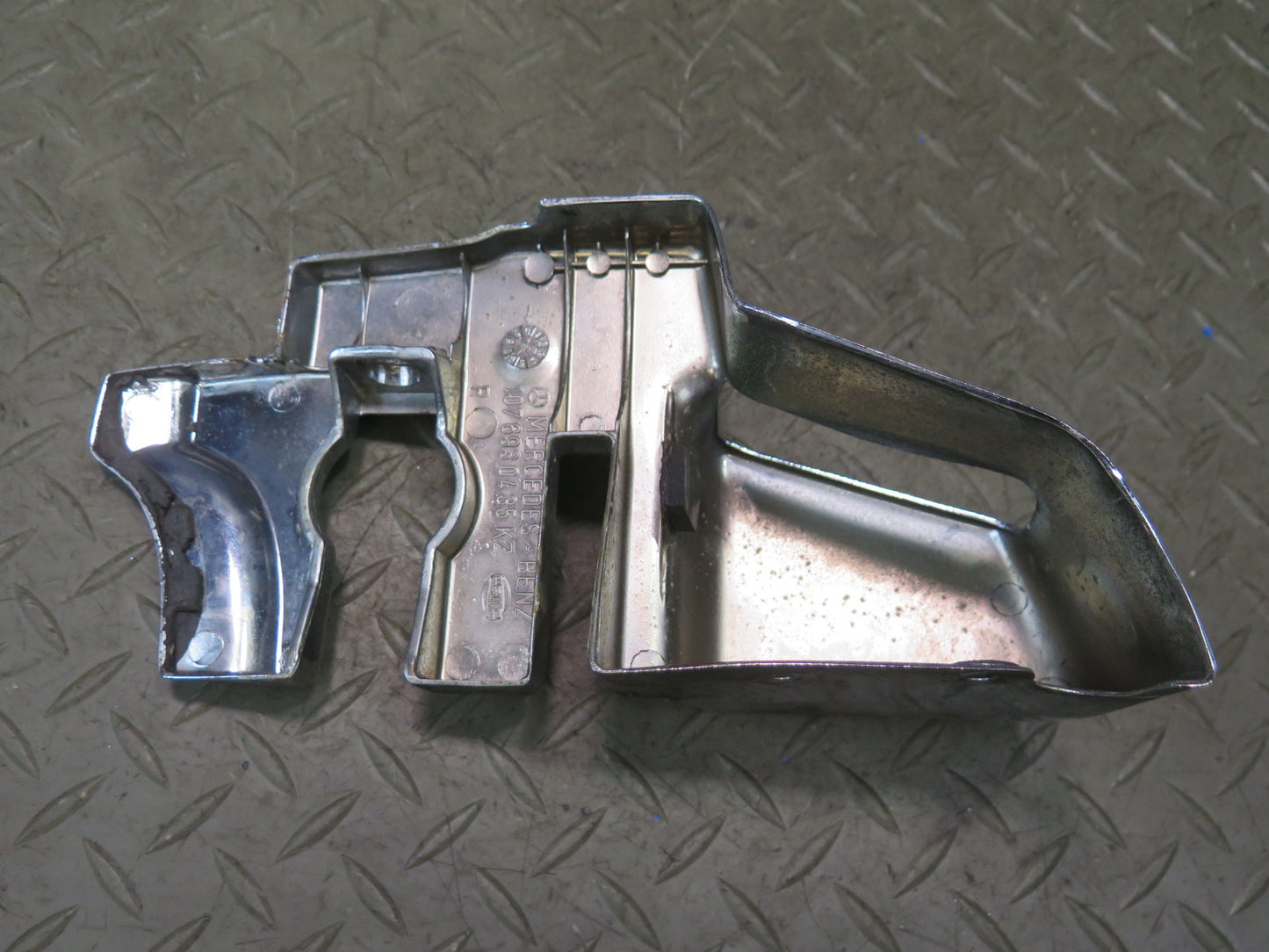 73-89 Mercedes R107 Convertible B Pillar TOP Hinge Latch Chrome Cover Set OEM