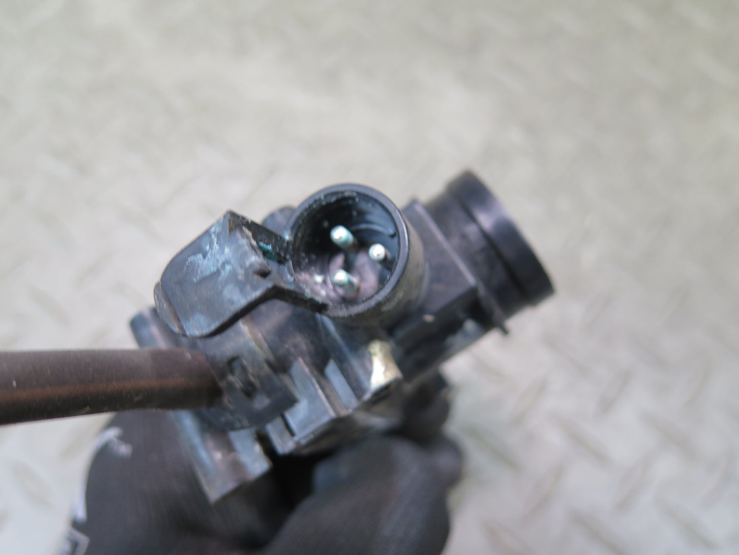 86-89 Mercedes R107 560SL Front Left Driver Door Lock Vacuum Actuator OEM