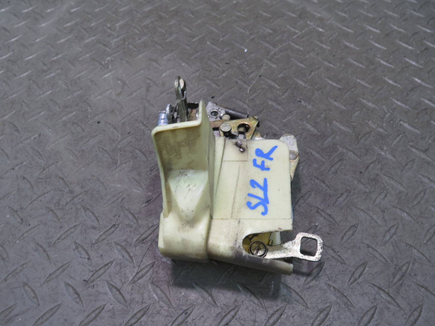 86-89 Mercedes R107 560SL Front Right Passenger Door Lock Latch OEM
