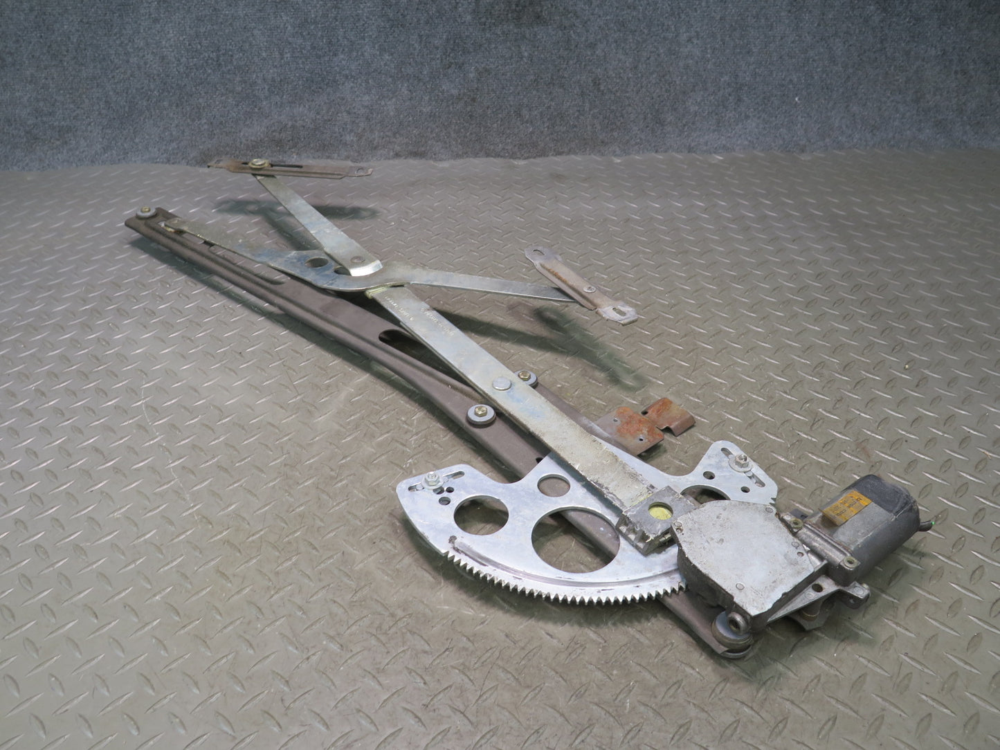 86-89 Mercedes R107 560SL Front Left Driver Door Window Regulator w Motor OEM