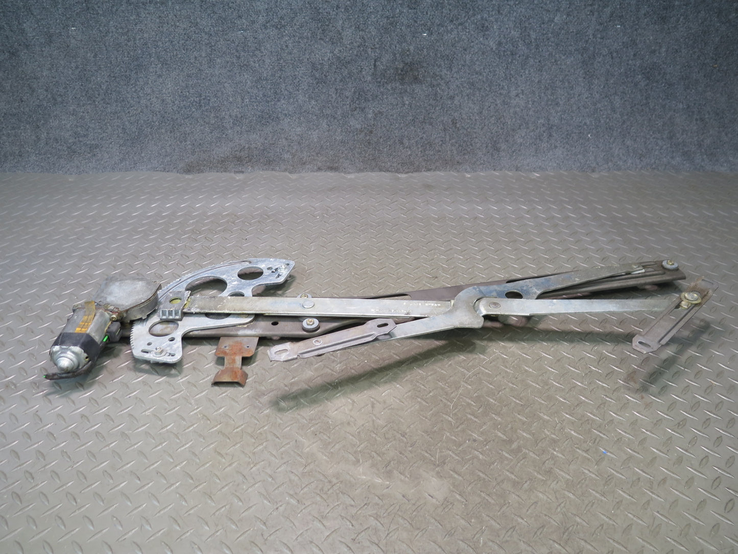 86-89 Mercedes R107 560SL Front Left Driver Door Window Regulator w Motor OEM