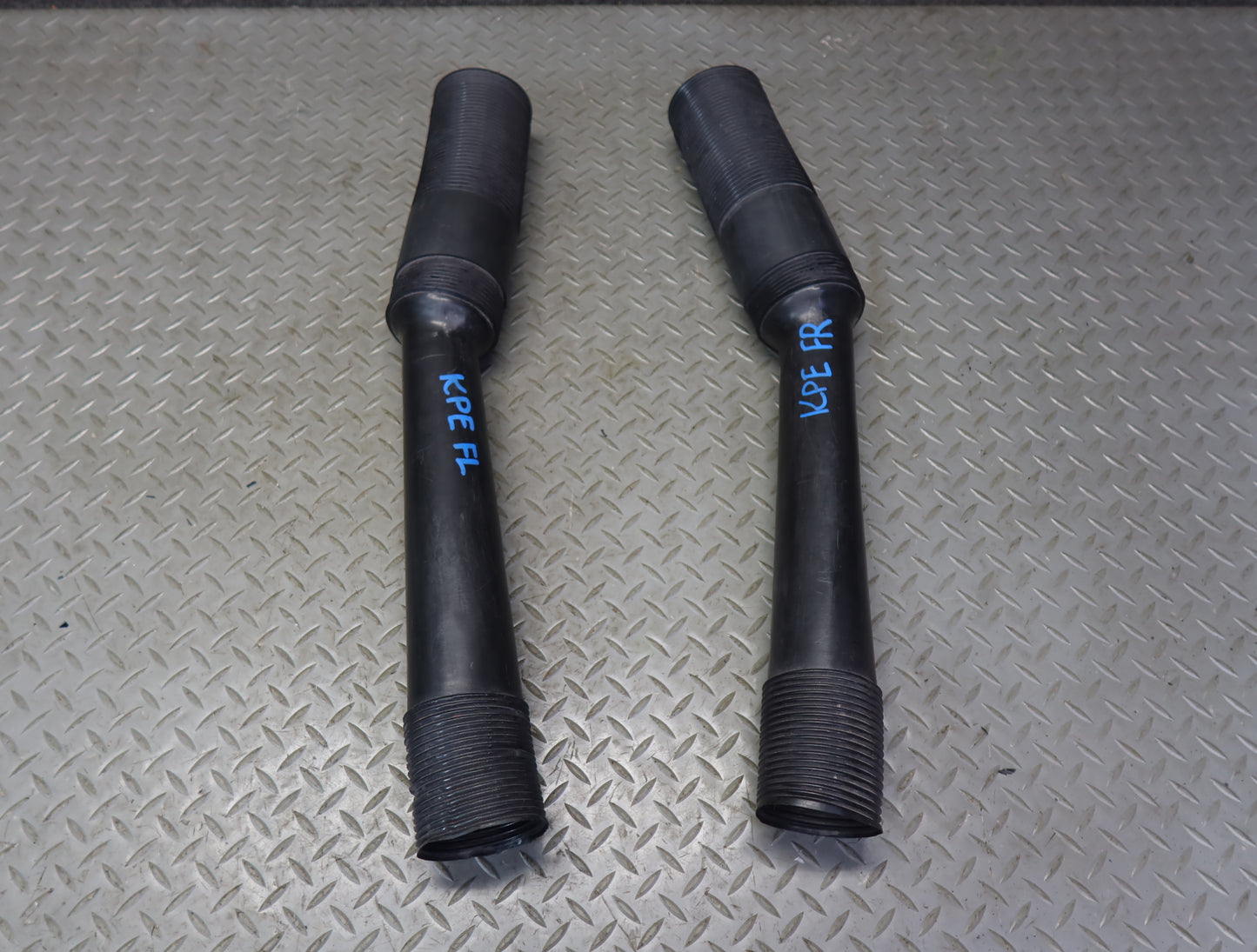 85-91 Porsche 928 S 5.0L Left & Right Air Intake Inlet Duct Hose Pipe Tube Set