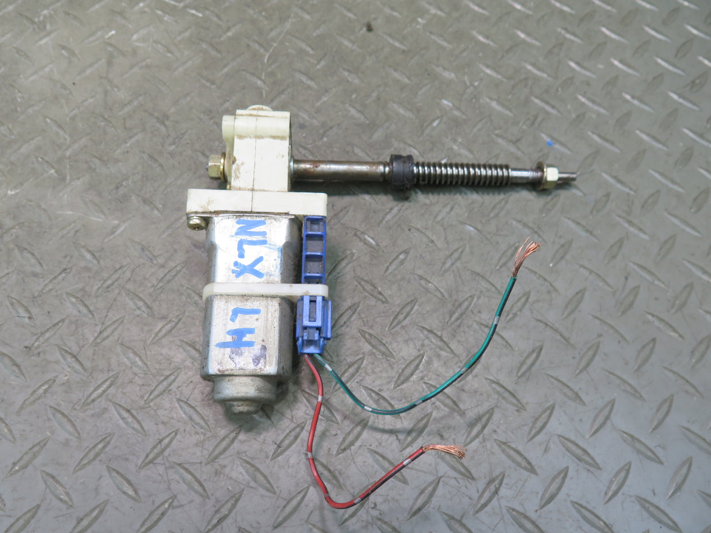 1996-1997 Lexus FZJ80L LX450 Front Left Seat Adjust Control Motor Set