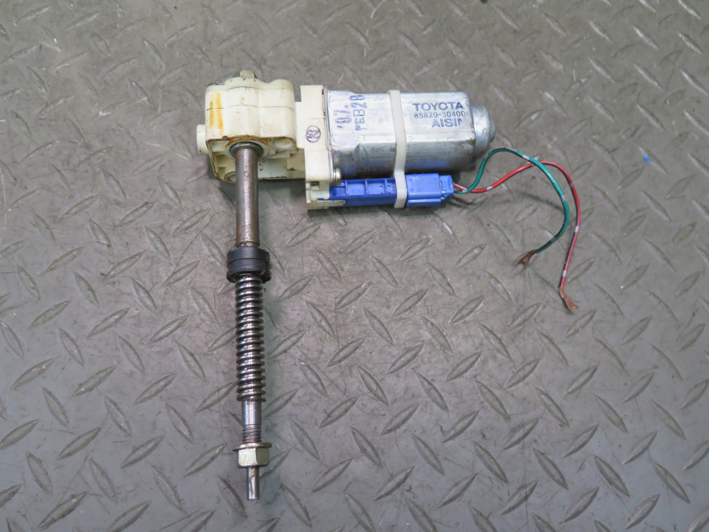 1996-1997 Lexus FZJ80L LX450 Front Left Seat Adjust Control Motor Set