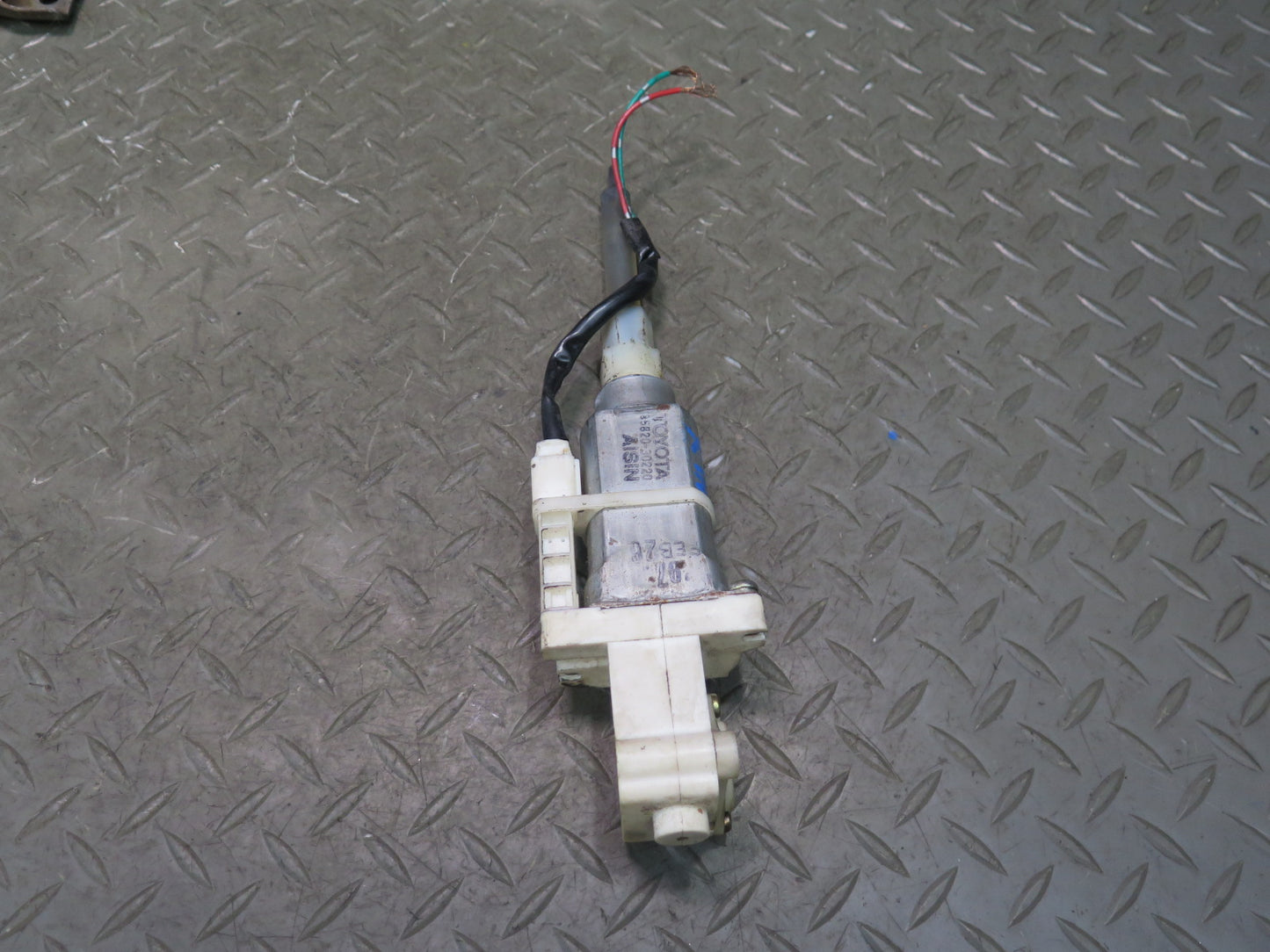 1996-1997 Lexus FZJ80L LX450 Front Right Seat Adjust Control Motor Set