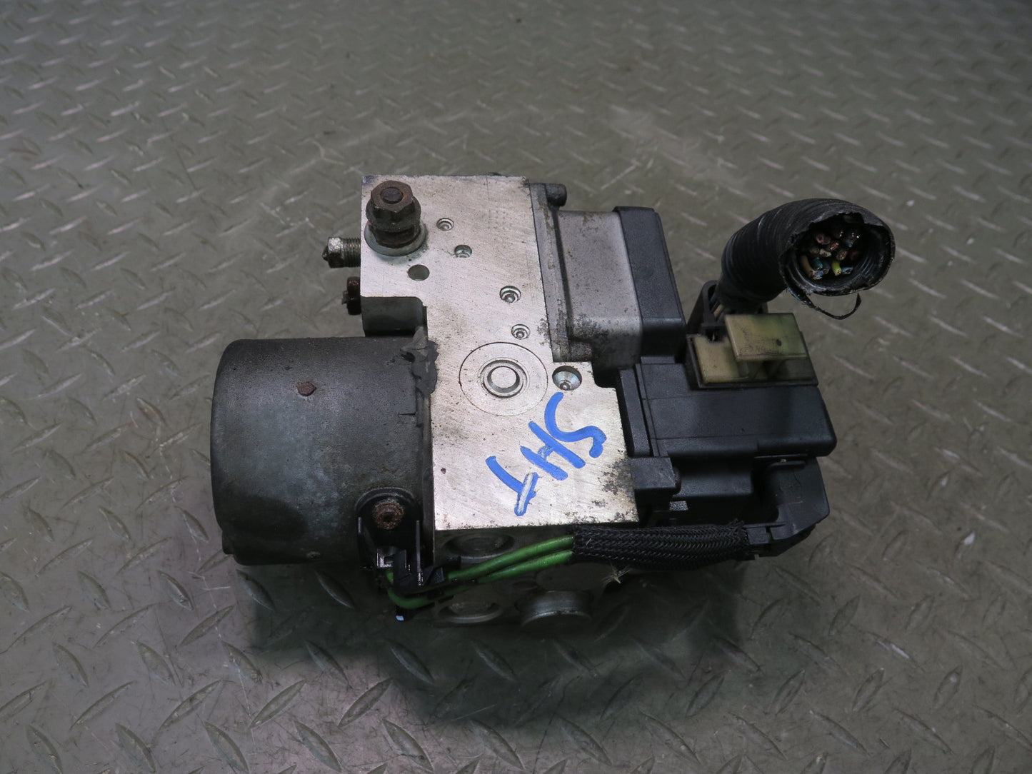 2003-2007 Hummer H2 Anti Lock Brake ABS Pump Module