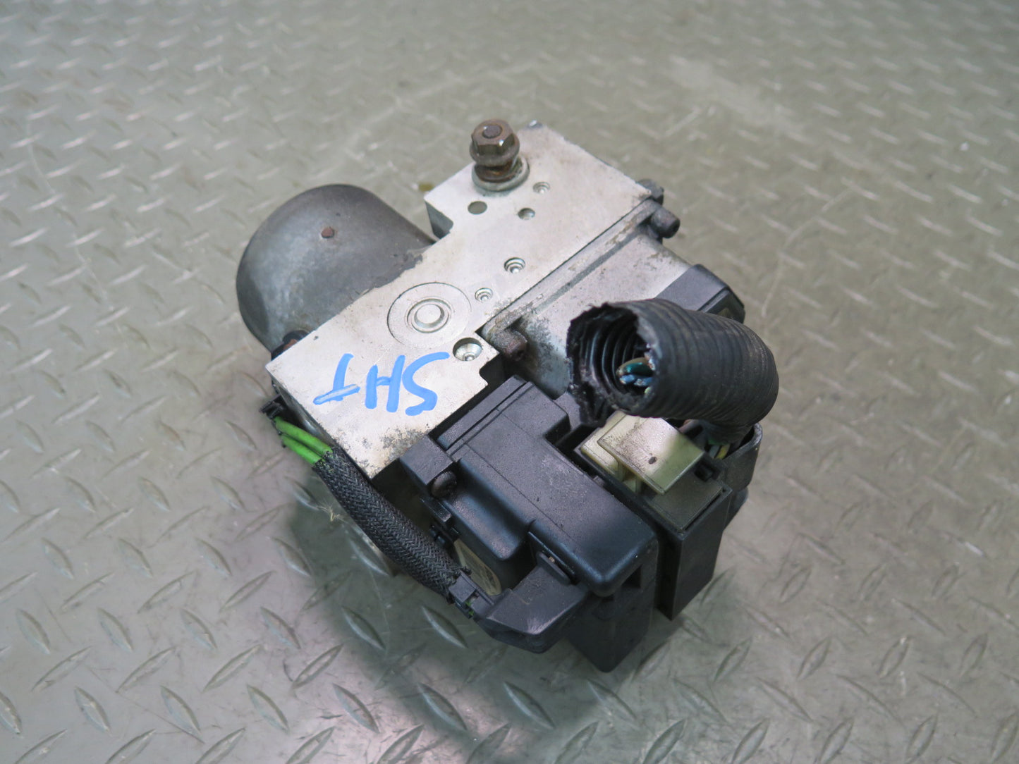 2003-2007 Hummer H2 Anti Lock Brake ABS Pump Module