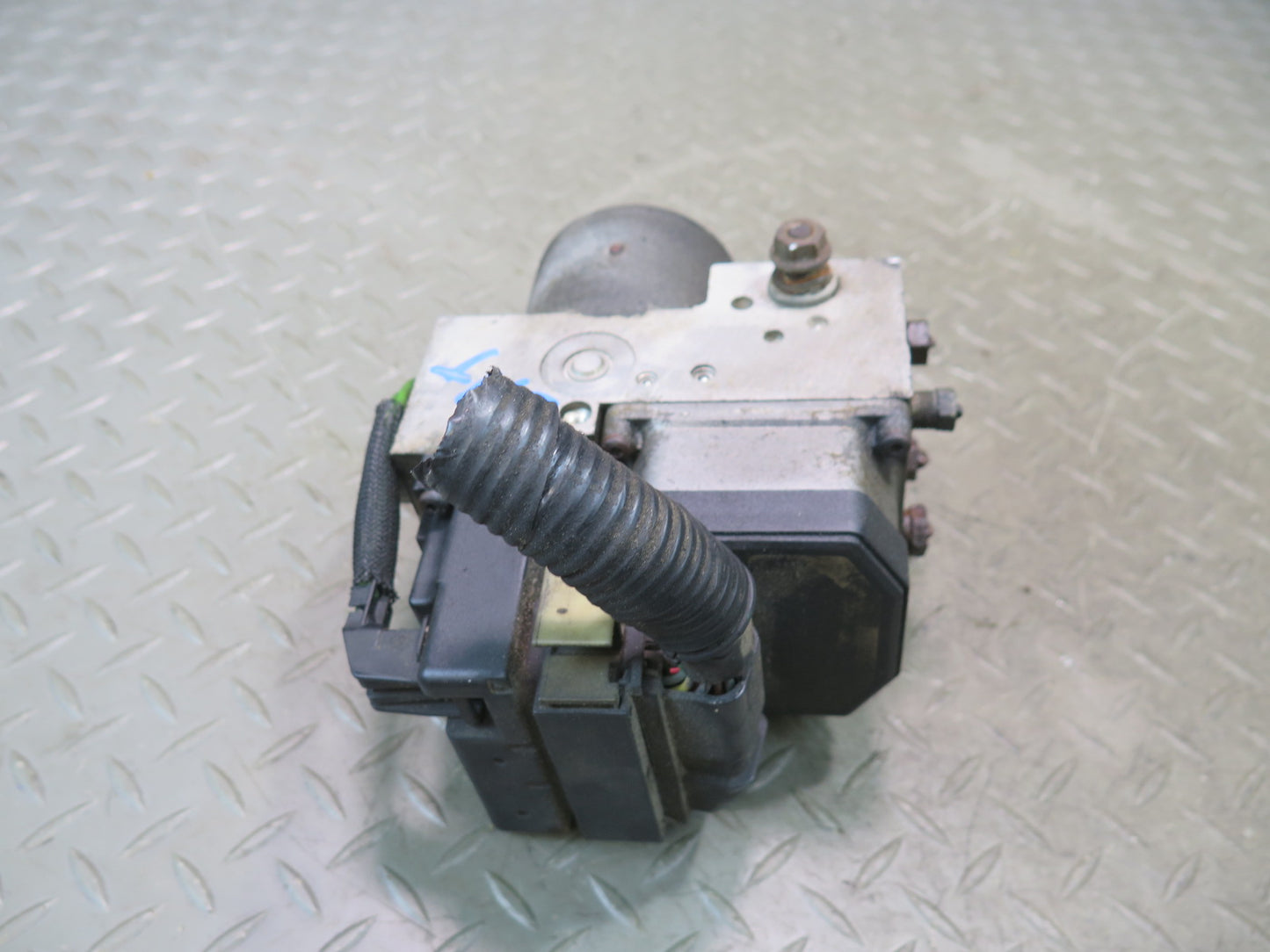 2003-2007 Hummer H2 Anti Lock Brake ABS Pump Module