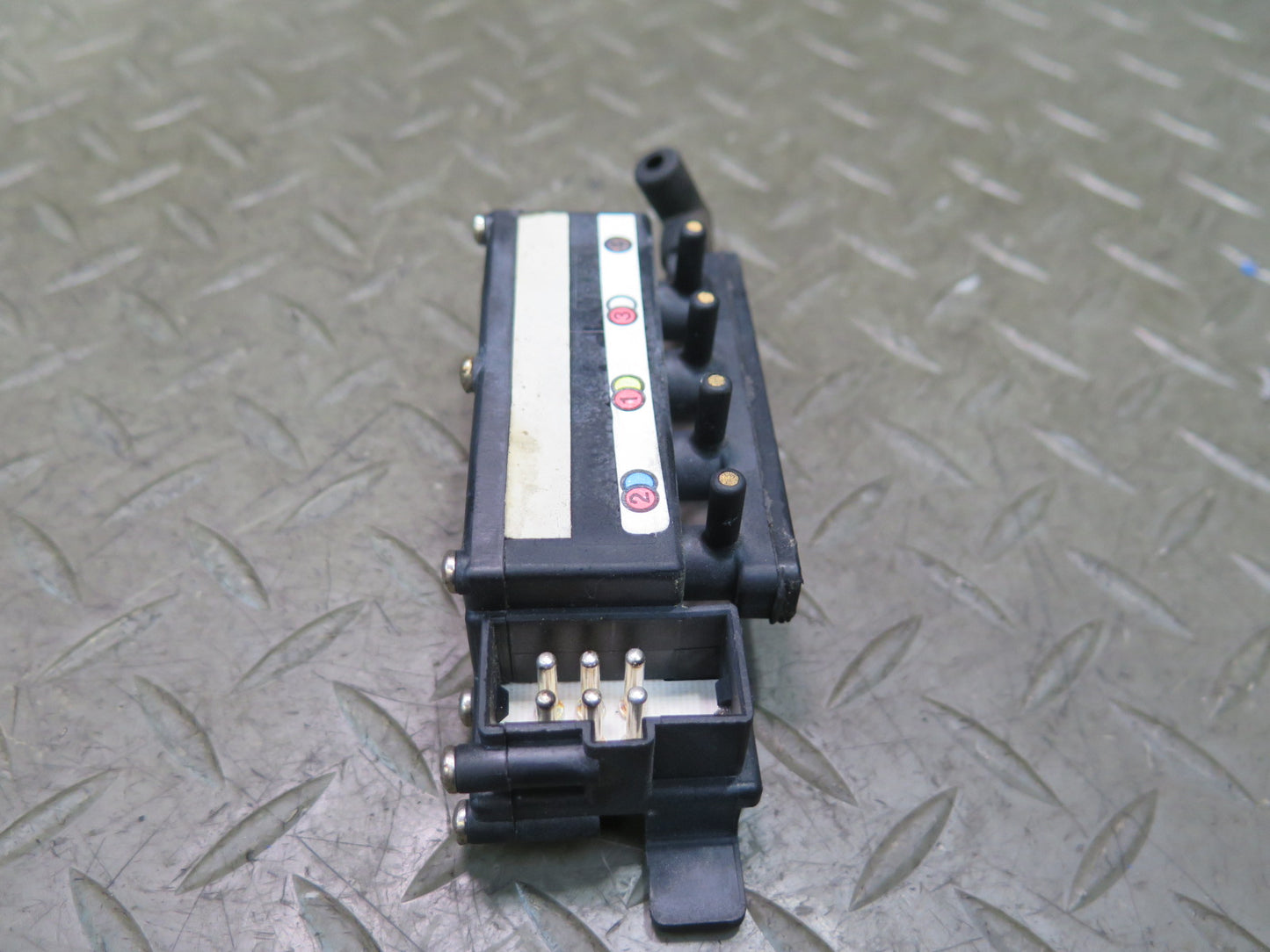 86-89 Mercedes R107 560SL Hvac A/C Air Conditioning Vacuum Switch Valve OEM
