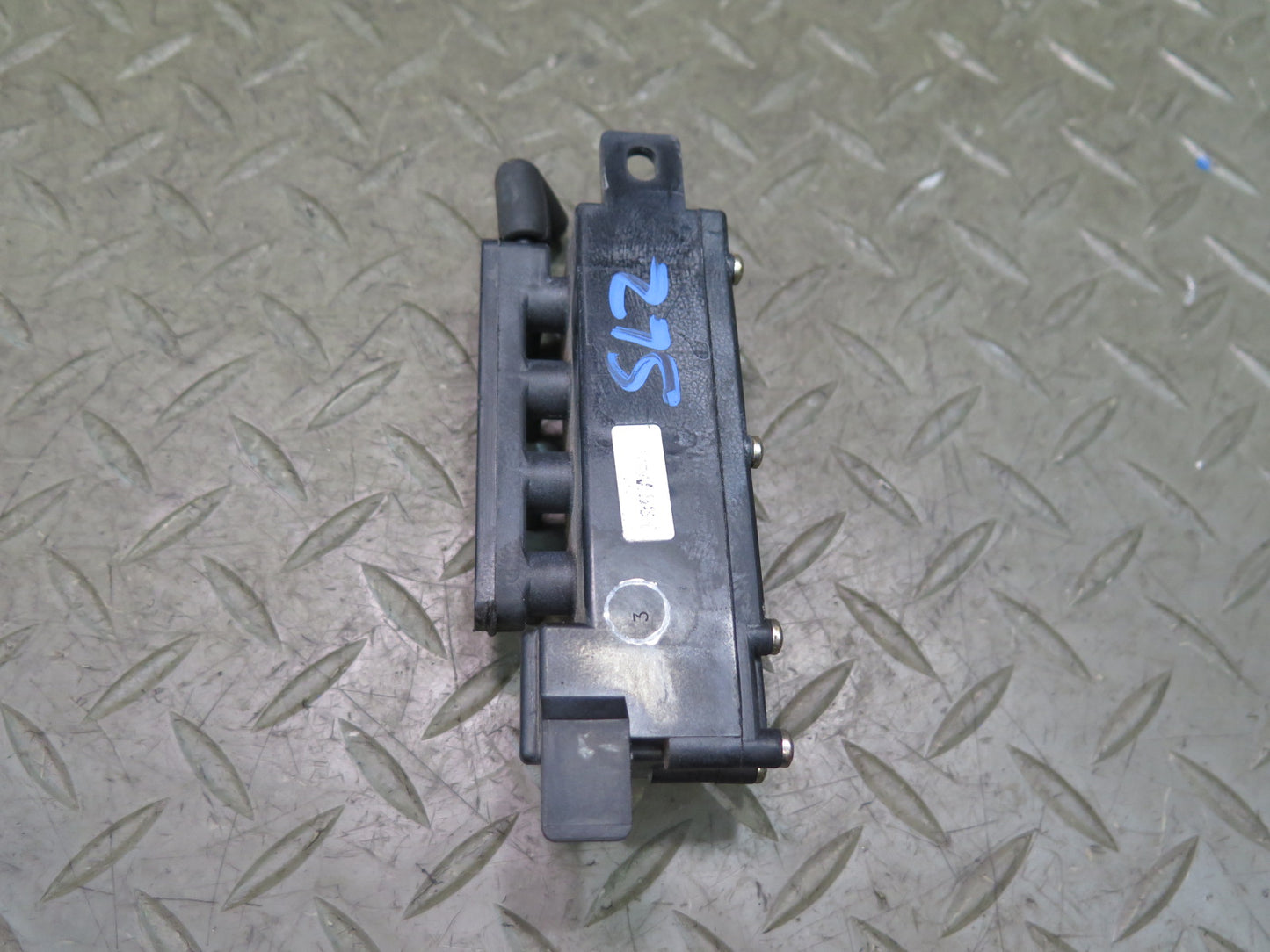 86-89 Mercedes R107 560SL Hvac A/C Air Conditioning Vacuum Switch Valve OEM