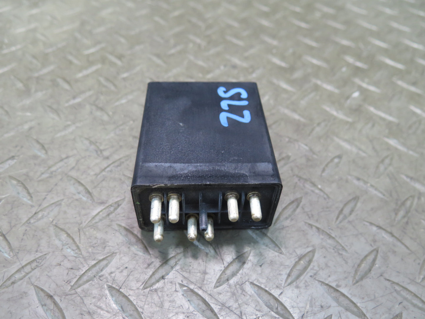 86-89 Mercedes R107 560SL A/C Air Condition Fuse Relay Module 0025451805 OEM