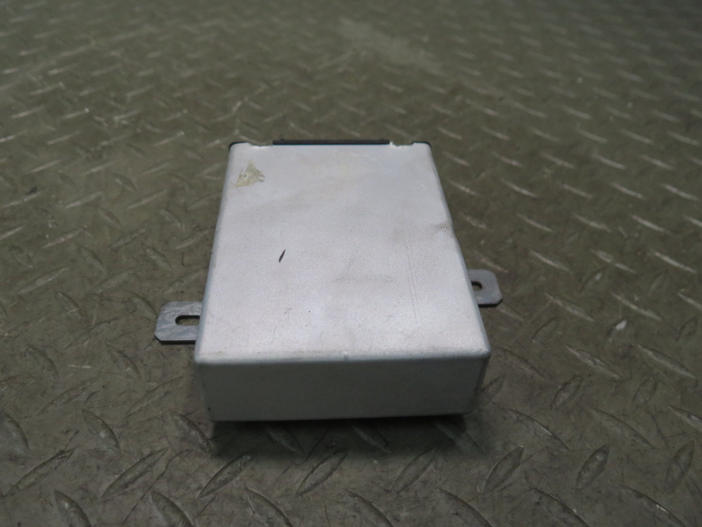 86-89 Mercedes W126 560SEL Cruise Control Amplifier Module Unit OEM