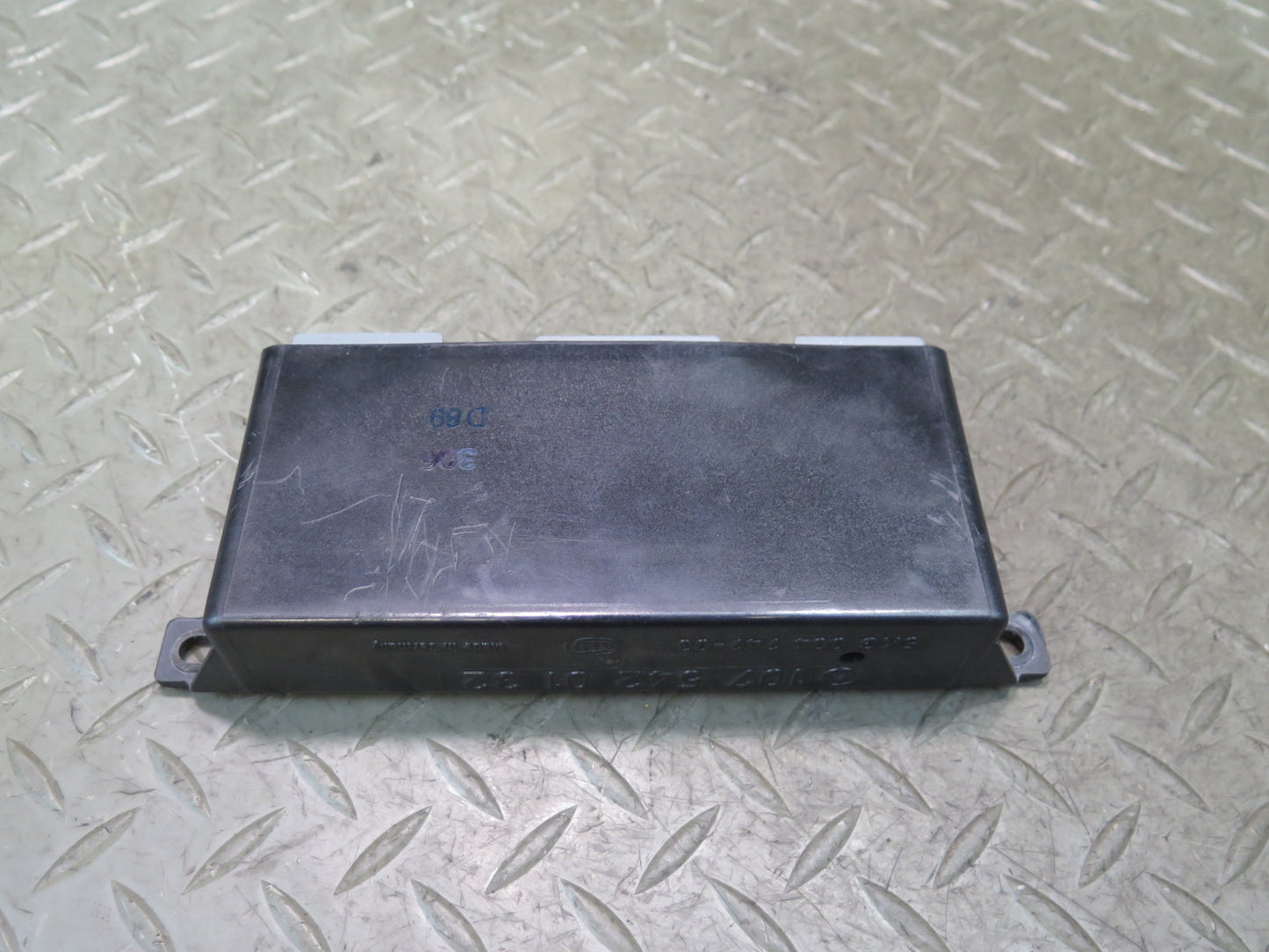 86-89 Mercedes R107 560SL Light Lamp Control Module 1075420132 OEM