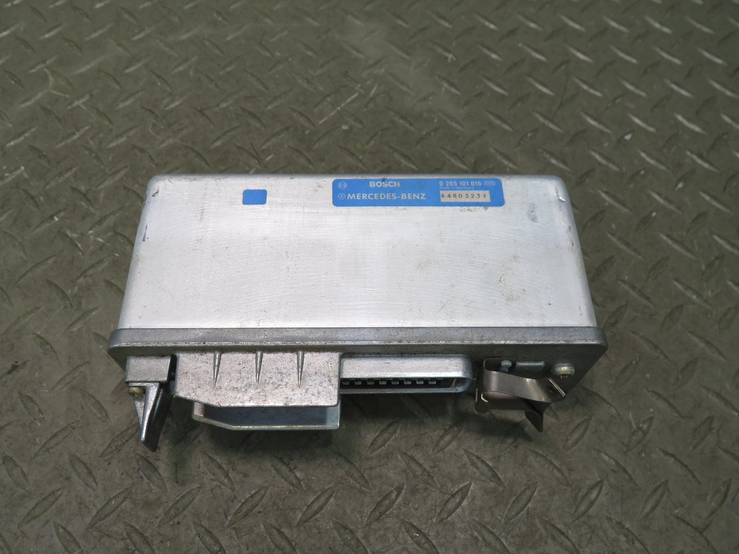 86-89 Mercedes R107 560SL ABS Anti Lock Brake Control Module Unit 0265101016 OEM