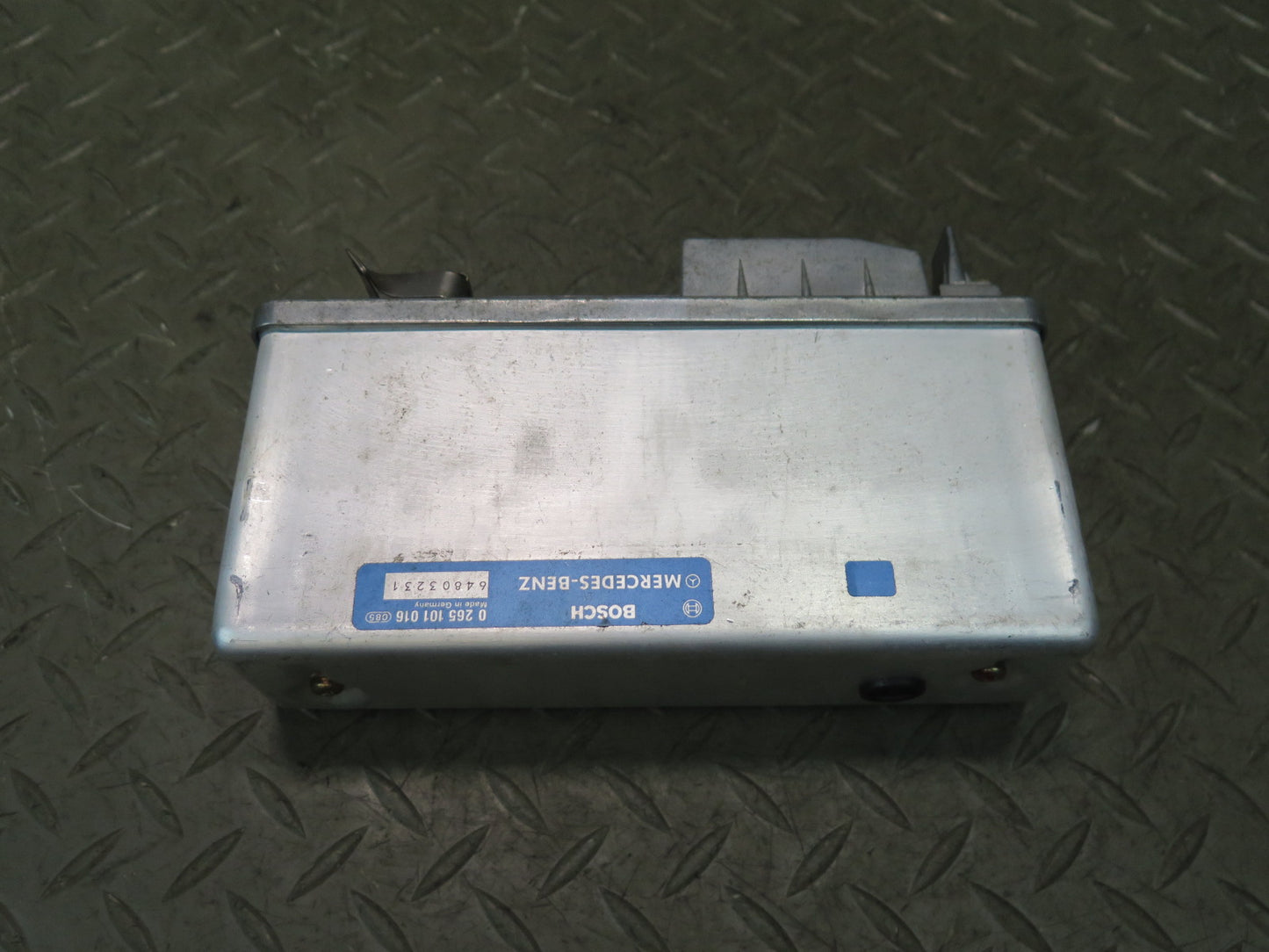 86-89 Mercedes R107 560SL ABS Anti Lock Brake Control Module Unit 0265101016 OEM