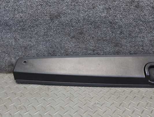 2003-2009 Hummer H2 Rear Trunk Tailgate Liftgate Upper Spoiler 15114966