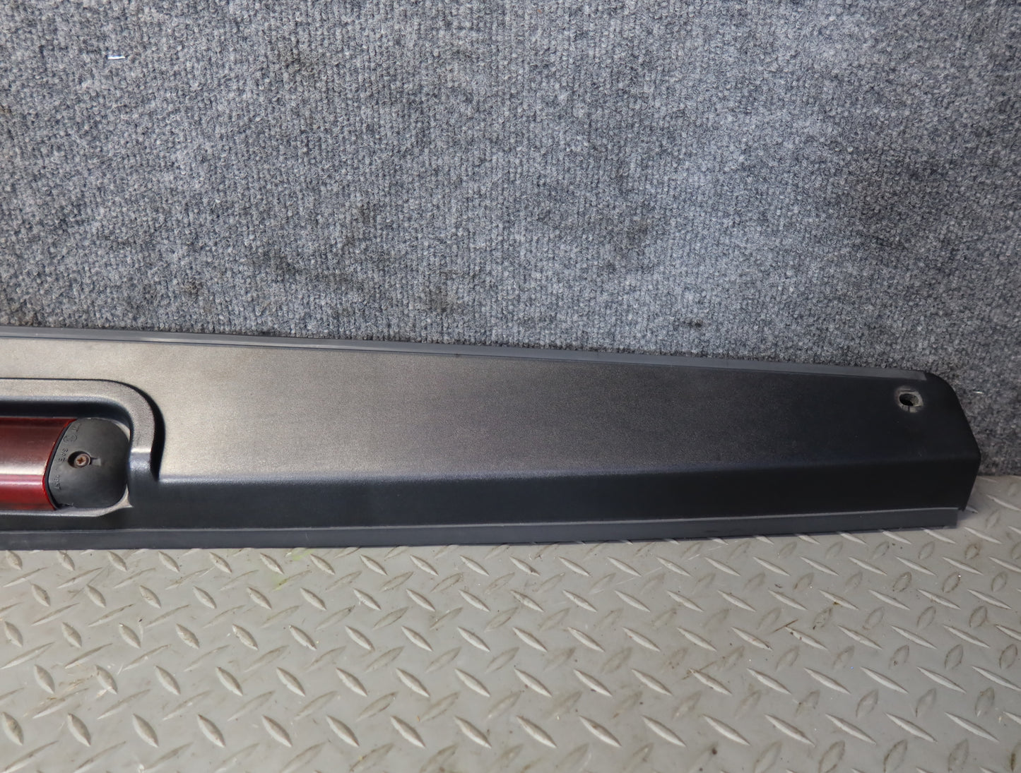 2003-2009 Hummer H2 Rear Trunk Tailgate Liftgate Upper Spoiler 15114966
