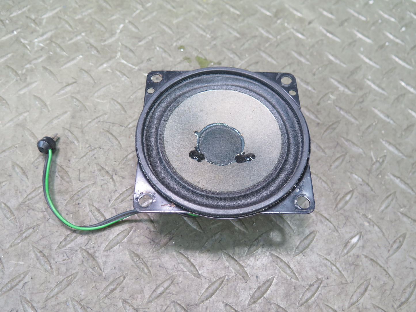 86-89 Mercedes R107 Convertible Dash Speaker 0008205602 OEM