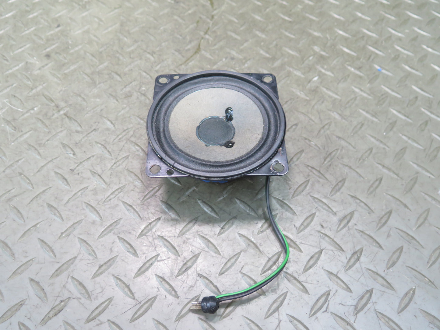 86-89 Mercedes R107 Convertible Dash Speaker 0008205602 OEM