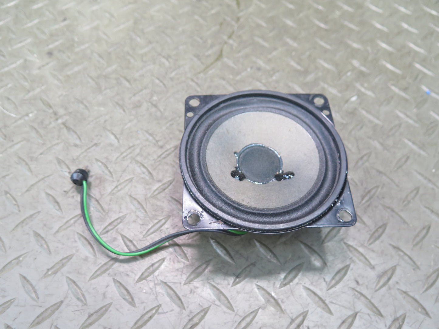 86-89 Mercedes R107 Convertible Dash Speaker 0008205602 OEM
