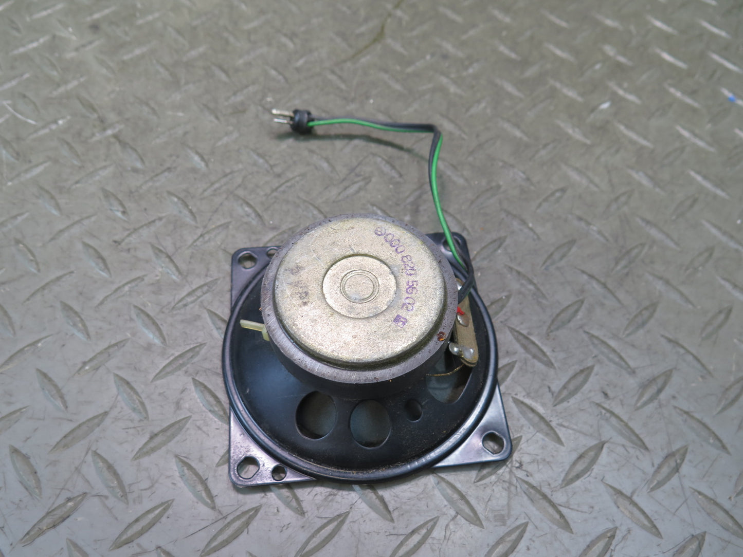 86-89 Mercedes R107 Convertible Dash Speaker 0008205602 OEM
