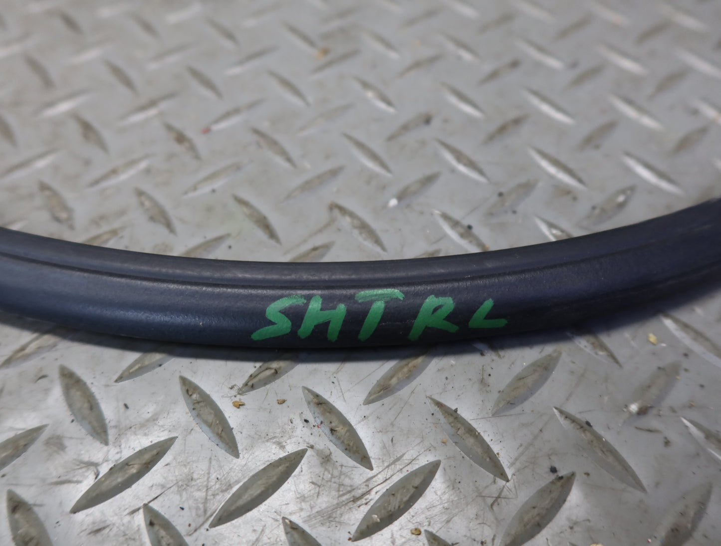 03-09 Hummer H2 Front Left & Rear Door Weatherstrip Rubber Seal Set of 3