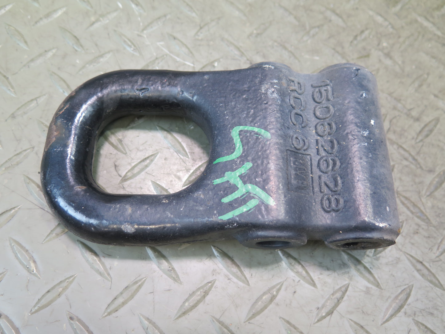 2003-2007 Hummer H2 Front Bumper TOW Towing Hook Ring Set of 2