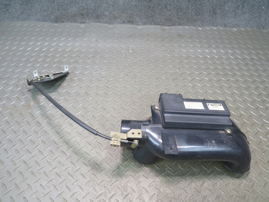 86-89 Mercedes R107 560SL Sl-class Right Air Restricter Duct W/ Actuator OEM