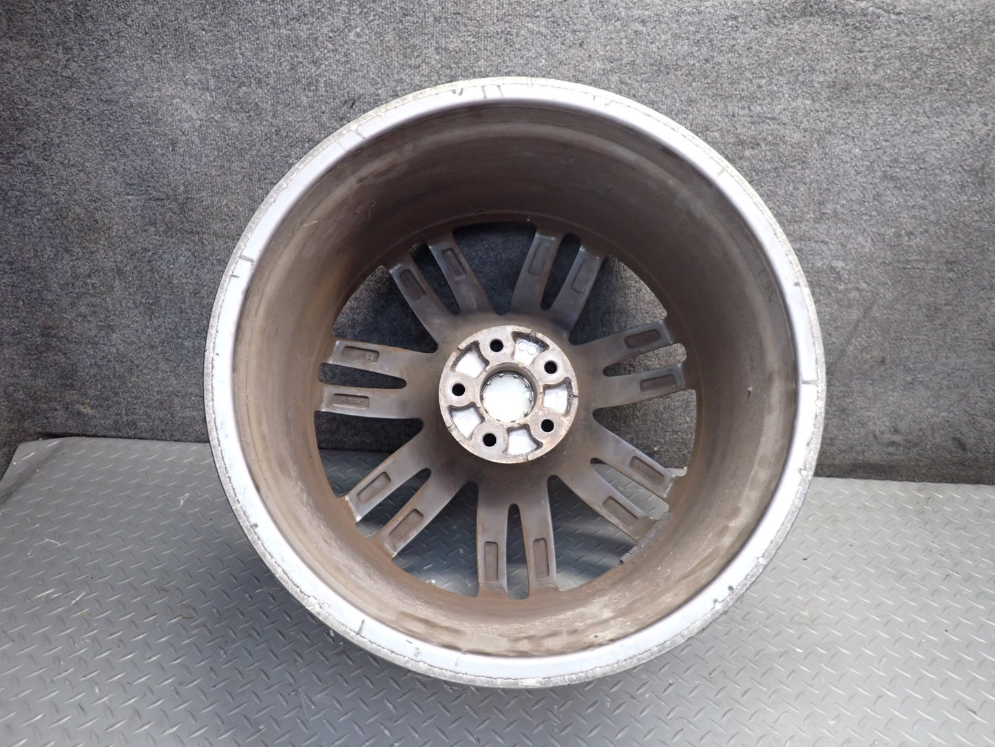 2014-2021 Maserati Quattroporte M156 Alloy Wheel 20" R20 Rim 20x10.5J ET45