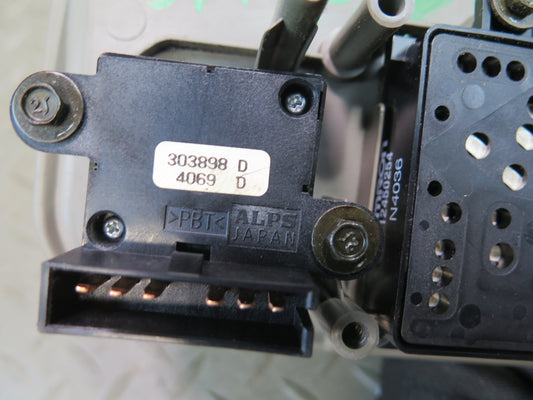 2003-2007 Hummer H2 Front Right Seat Adjust Control Switch