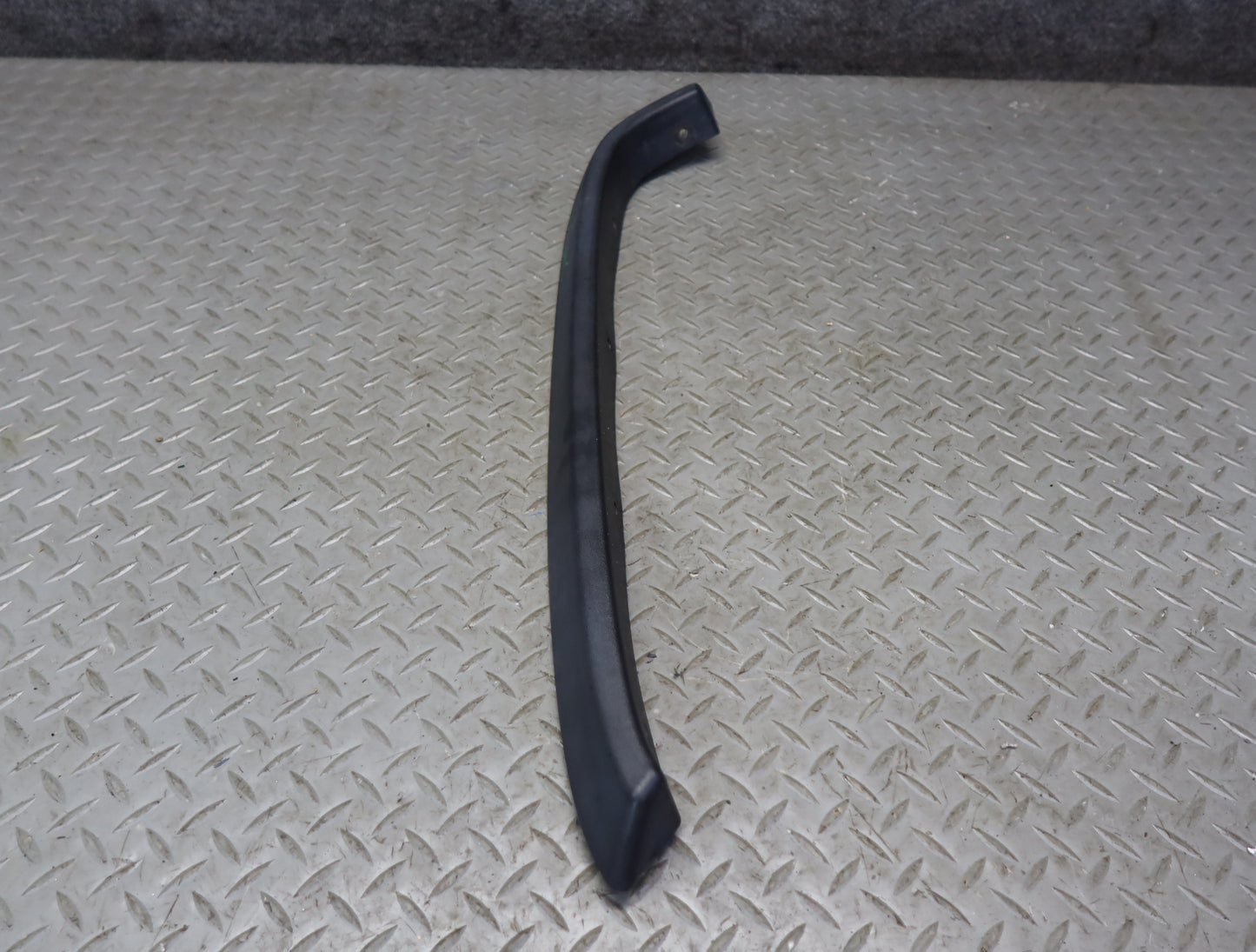2003-2009 Hummer H2 Front Fender Flare Wheel Arch Upper Trim Molding Set of 2