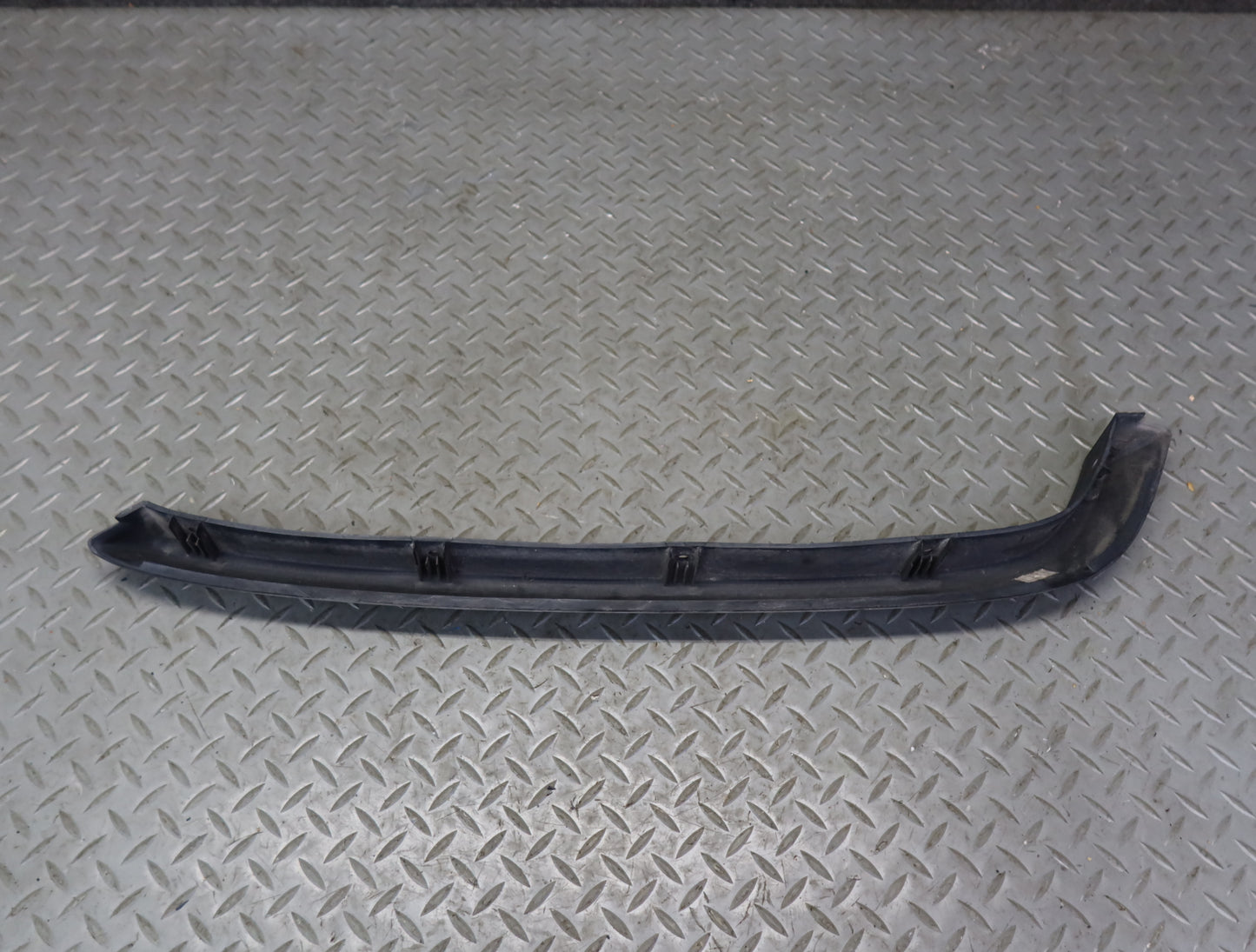 2003-2009 Hummer H2 Front Fender Flare Wheel Arch Upper Trim Molding Set of 2