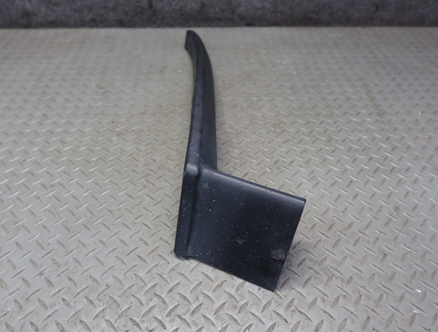 2003-2009 Hummer H2 Front Fender Flare Wheel Arch Lower Trim Molding Set of 2
