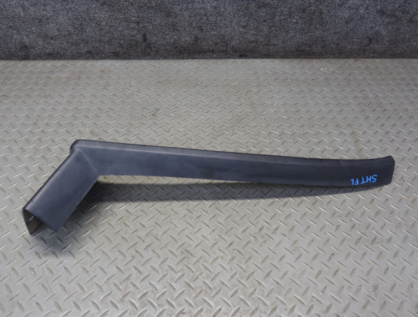 2003-2009 Hummer H2 Front Fender Flare Wheel Arch Lower Trim Molding Set of 2