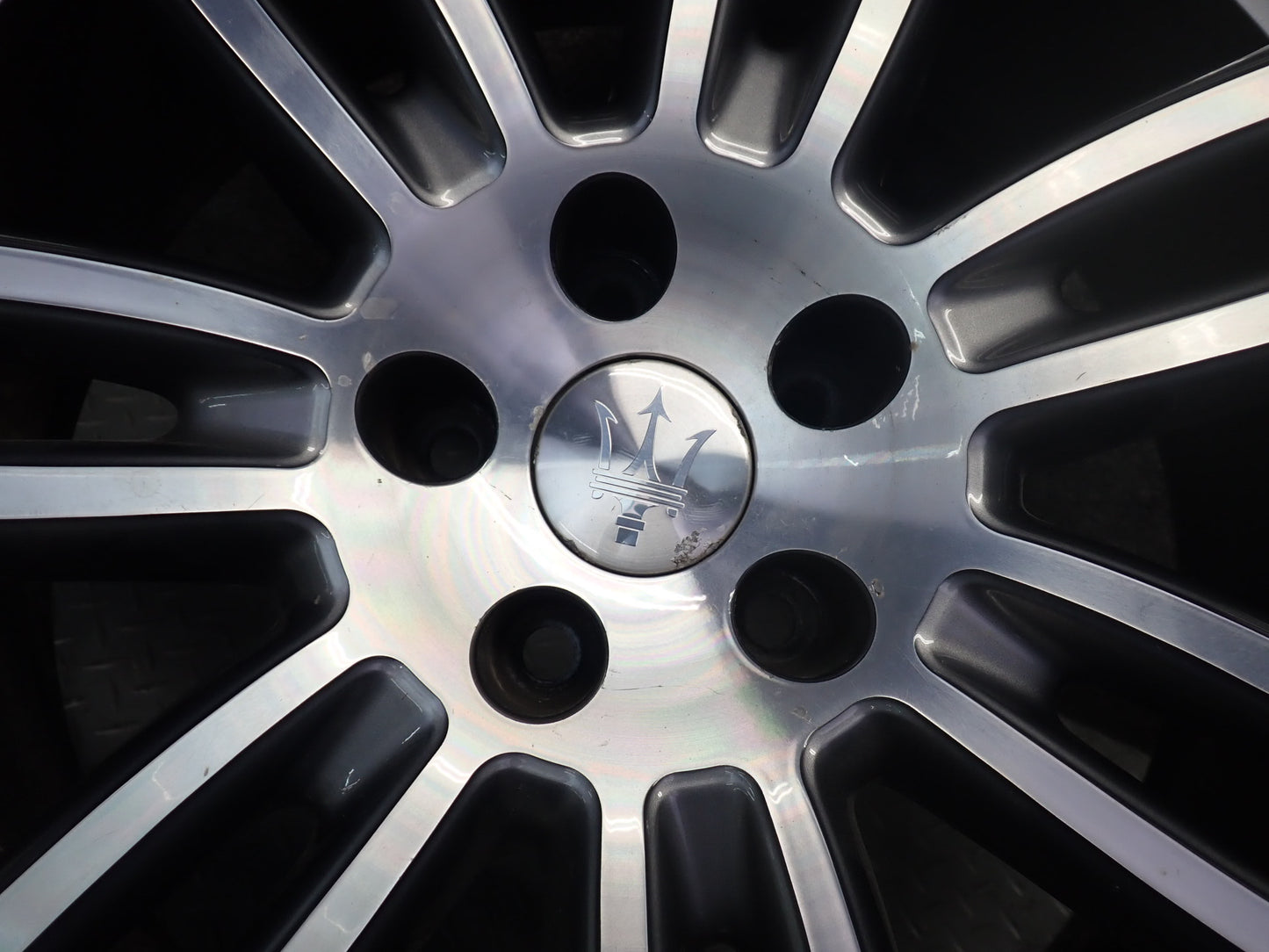 2014-2021 Maserati Quattroporte M156 Alloy Wheel 20" R20 Rim 20x8.5J ET43
