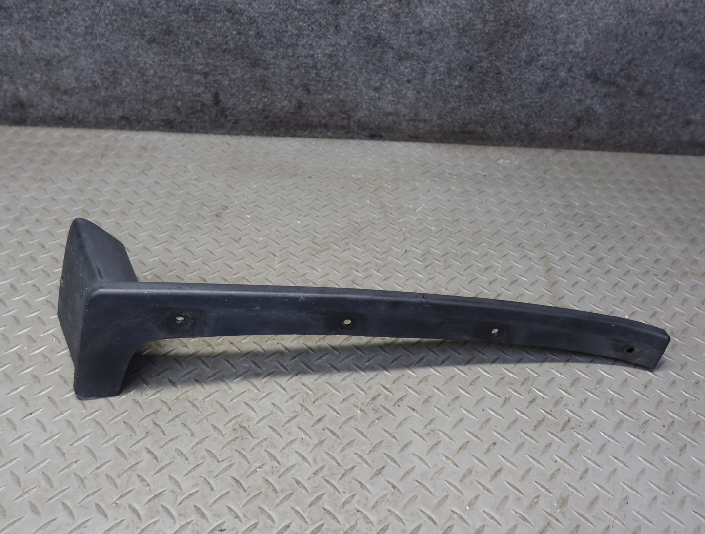 2003-2009 Hummer H2 Front Fender Flare Wheel Arch Lower Trim Molding Set of 2