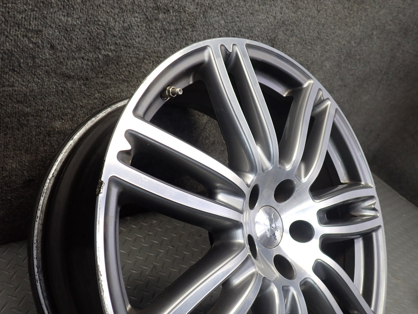 2014-2021 Maserati Quattroporte M156 Alloy Wheel 20" R20 Rim 20x8.5J ET43