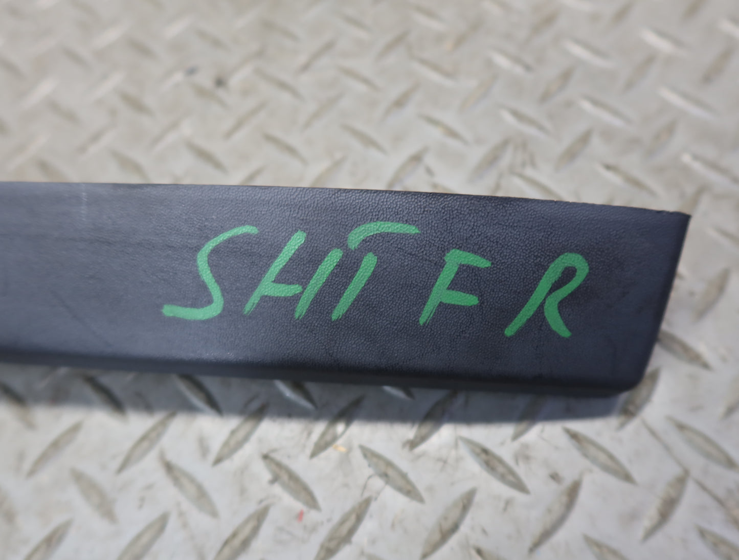 2003-2009 Hummer H2 Front Fender Flare Wheel Arch Lower Trim Molding Set of 2