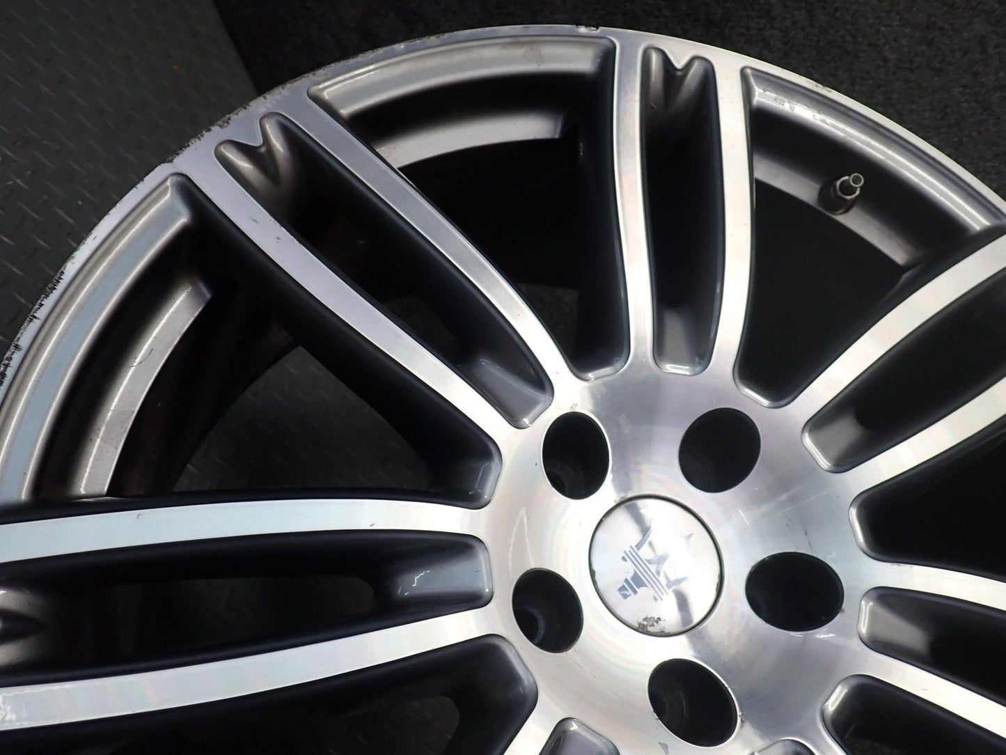 2014-2021 Maserati Quattroporte M156 Alloy Wheel 20" R20 Rim 20x8.5J ET43