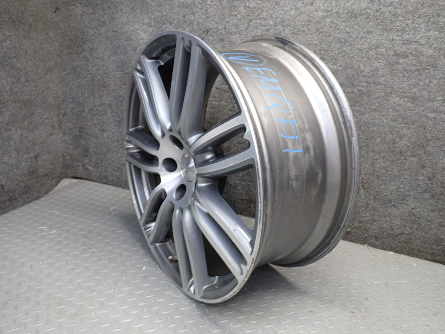 2014-2021 Maserati Quattroporte M156 Alloy Wheel 20" R20 Rim 20x8.5J ET43