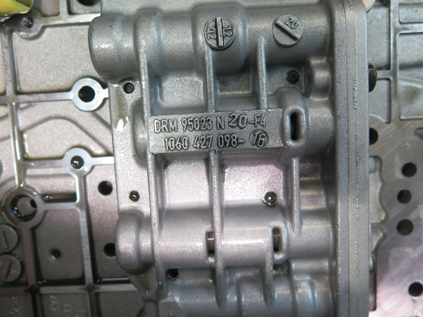 03-05 BMW E85 Z4 3.0L A5S 325Z Automatic Transmission Valve Body Mechatronic OEM